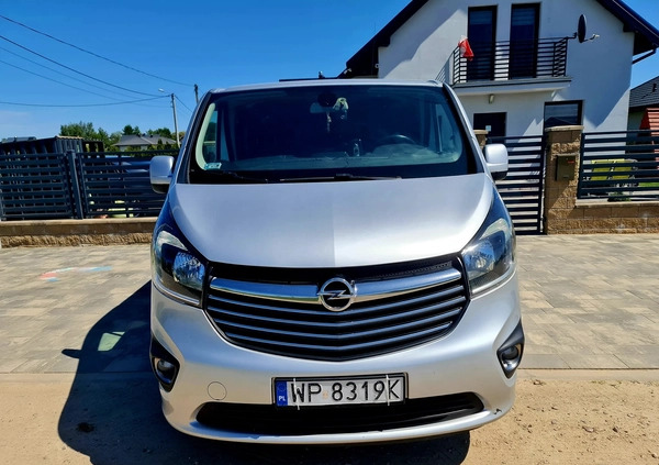 Opel Vivaro cena 83000 przebieg: 455558, rok produkcji 2017 z Płock małe 92